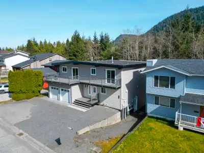 Multi-Suite Home for Rent, Prince Rupert, Near Hospital & Port