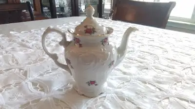 EMBOSSED PORCELAIN ESPRESSO POT OR TEAPOT - PINK ROSES - POLAND, View more