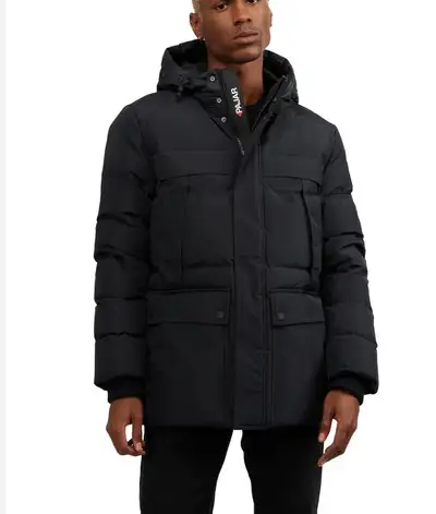 Pajar Men's Parka (S) Brand NEW (Vaughan/ Maple) Pajar Men's Quilted Parka (S) is brand new and idea...