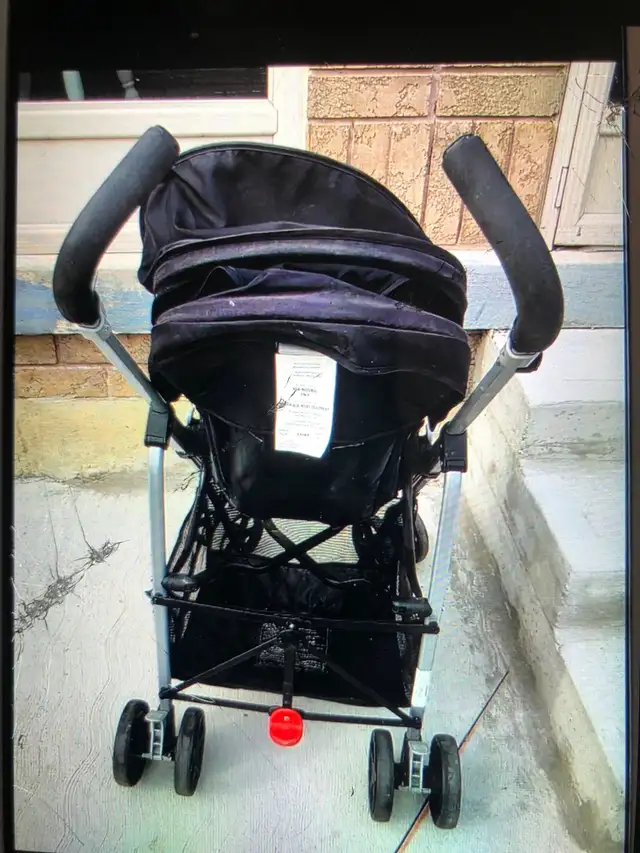  baby stroller .518518572319385602