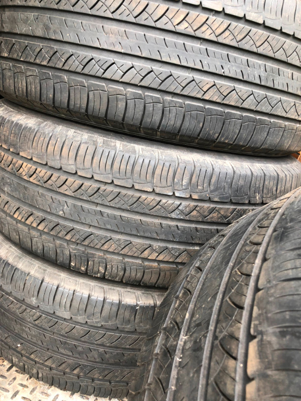 Michelin Latitude Tires 245-60-18 in Tires & Rims in Brantford
