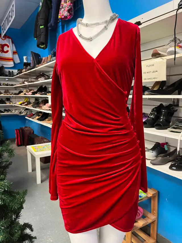 Size: Small, Red dress