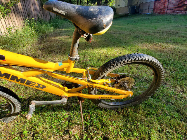 Hummer H2O BMX Style, 7 Speed Bicycle in Kids in Windsor Region - Image 4