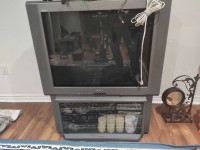 Old School 36" Sony Trinitron TV, KV-36FV27  - working