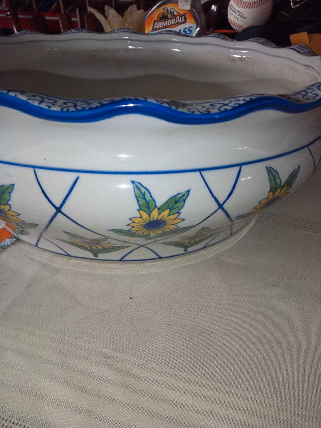 Vintage Ceramic Planter AAA Imports Decoware Plant Pot 12" in Arts & Collectibles in Yarmouth