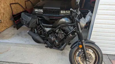 2023 Honda Rebel CMX500A Rebel 11500km Not interested in trades. If the ad is up, it is still availa...