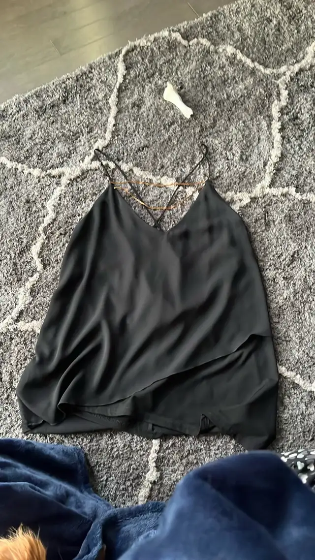Dressy dex tank top with rose gold chain 63815784606467121