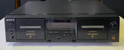 SONY TC-WE475 STEREO AUTO REVERSE CASSETTE DECK, View more