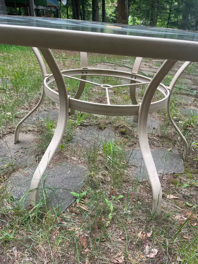 Patio  dining  table541165187321057281