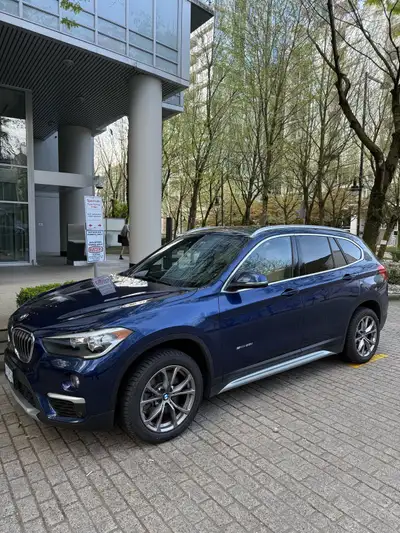 Clean title 2017 BMW X1 sDrive28i xUs Sport Utility Low Mileage only 75,xxx km, No accidents, Only 1...