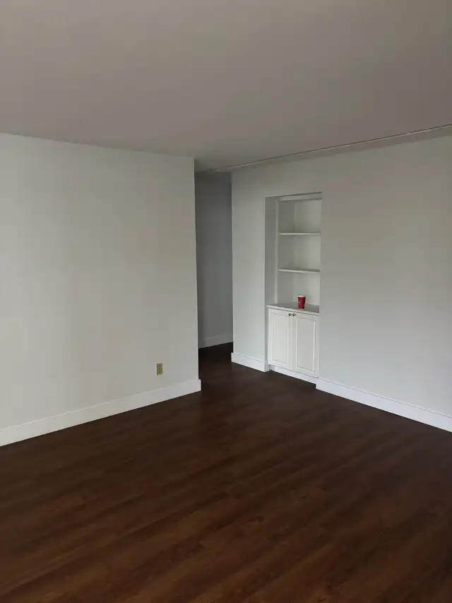 skilled construction worker available for hire in Renovations, General Contracting & Handyman in Oakville / Halton Region - Image 2