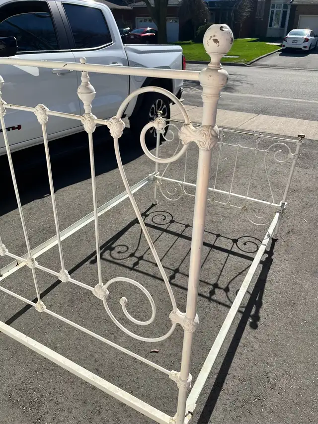 Iron Bed Frame - Double in Beds & Mattresses in Oshawa / Durham Region - Image 3