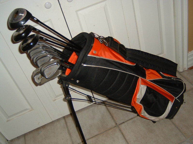 RIGHT COMPLETE KING SNAKE os 13 PCS REG GRAPHITE GOLF CLUBS SET Golf