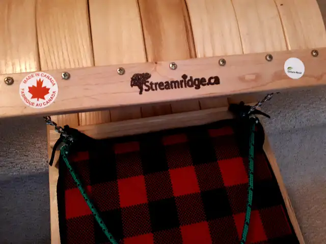 SUPERB Streamridge Sleigh Like New64573398483330120