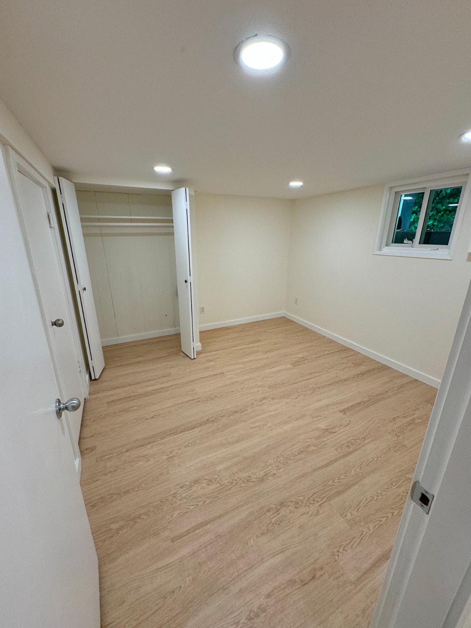 2 Beds 1 Bath Apartment CA$3200 / Month - Avail Dec 1 - NEAR UBC 2