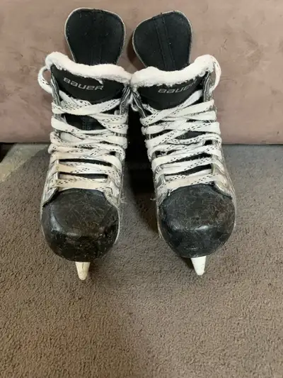 Bauer Vapor X1.0 Youth Hockey Skates Size 12R, View more