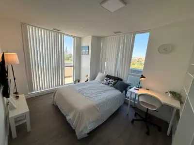 Private Room for Rent – North York (All Utilities Included) Location: 15 Vena Way, Toronto (Weston &...