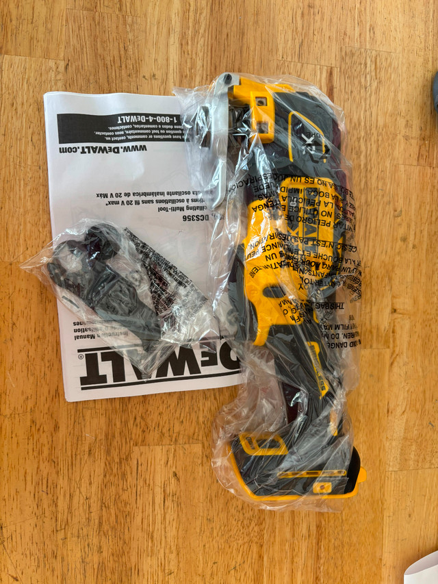 NEW, As New DEWALT TOOLS, BATTERIES and CHARGERS in Power Tools in Barrie - Image 2