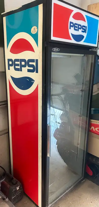 Works good, no longer needed. Neat old fridge