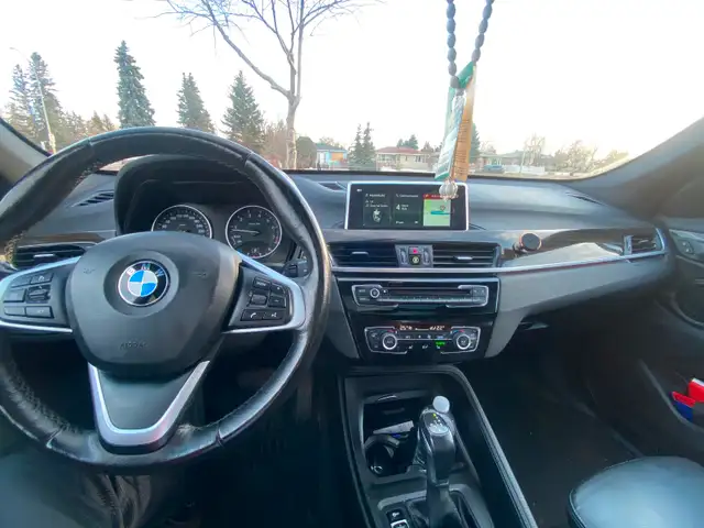 2018 BMW X1 28i63023585339267123