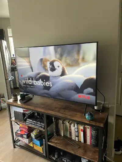 50" Samsung Qled 4K UHD LED Smart TV. free delivery , View more