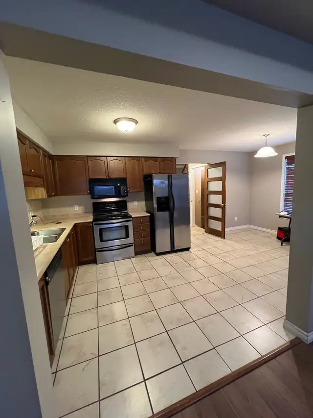 4 Bed 3 Bath- House 63849107120515124
