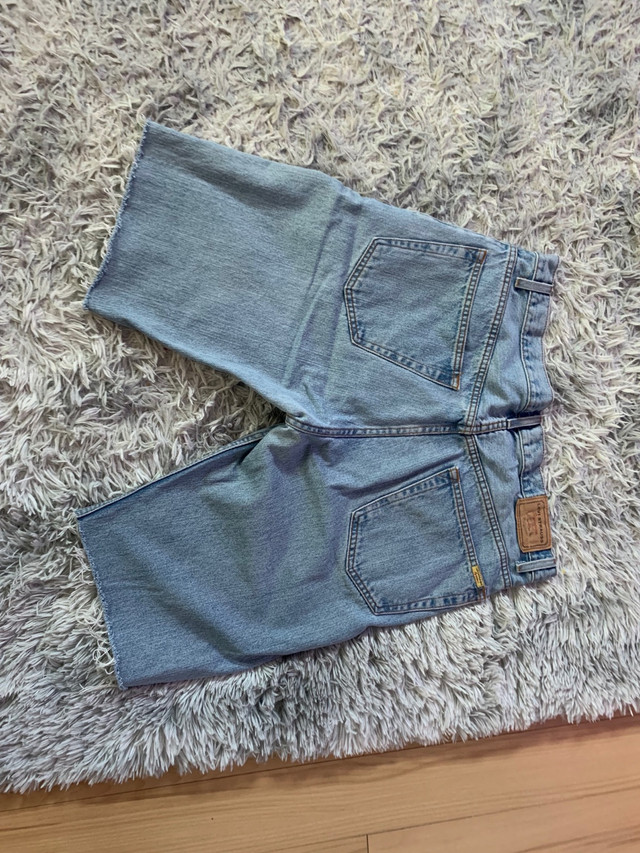 Levis Shorts in Other in Gatineau - Image 2