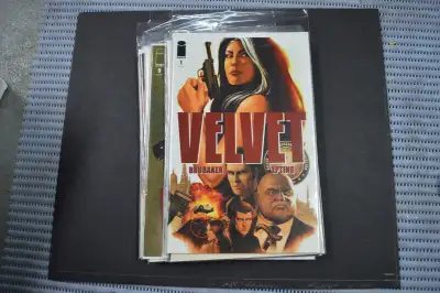 Image comics velvet 1-11, View more