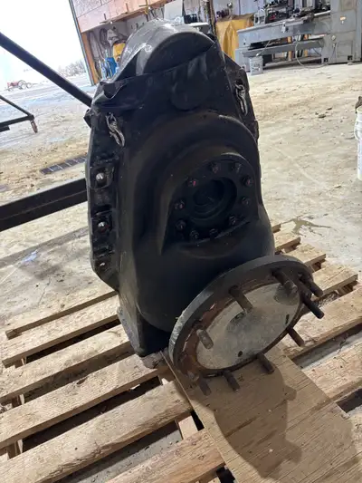 Rebuilt final drive for Versatile SX275 sprayer