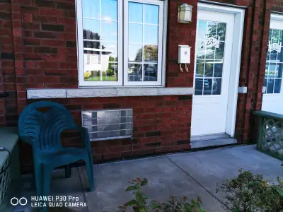 Loft 1 1/2, meublé, repeint et moderne. Salle de bain privée et buanderie sur place. Secteur Fatima...