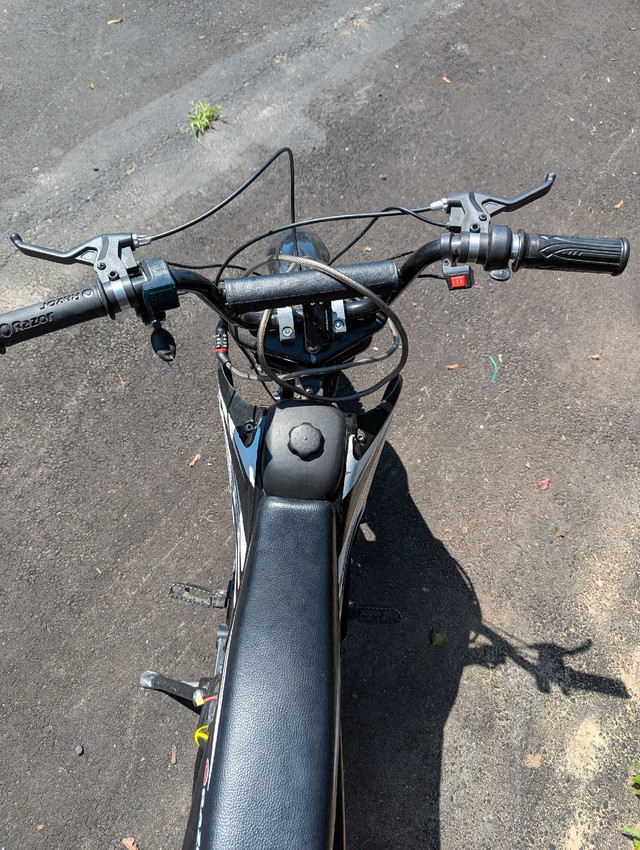 Razor MX650 ( MODDED ) in Scooters & Pocket Bikes in Ottawa - Image 2