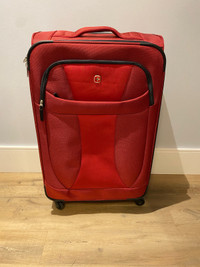 Large Wenger (Swiss Gear) 4 Wheel Suitcase (32”)