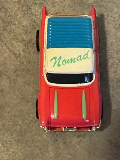 Brand New TOMY TURBO AFX 57' CHEVY NOMAD-PINK/WHITE BLISTER PACK GLUE HOLDING PLASTIC CASE DRIED OUT...