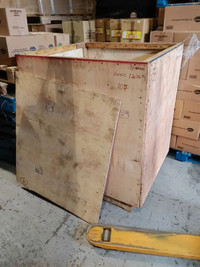 Wooden Shipping Boxes | Plywood | Free