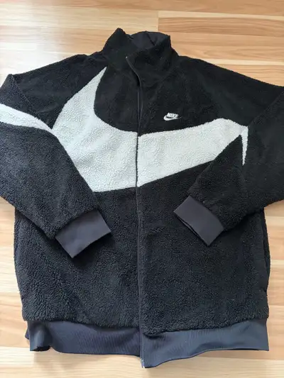 Nike Big Swoosh Sherpa Reversible Boa Jacket Asian Size, View more