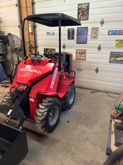 2026 Agt sit down mini skid steer. Brand new! Hydraulic and engine oil changed. All grease zerks rep...