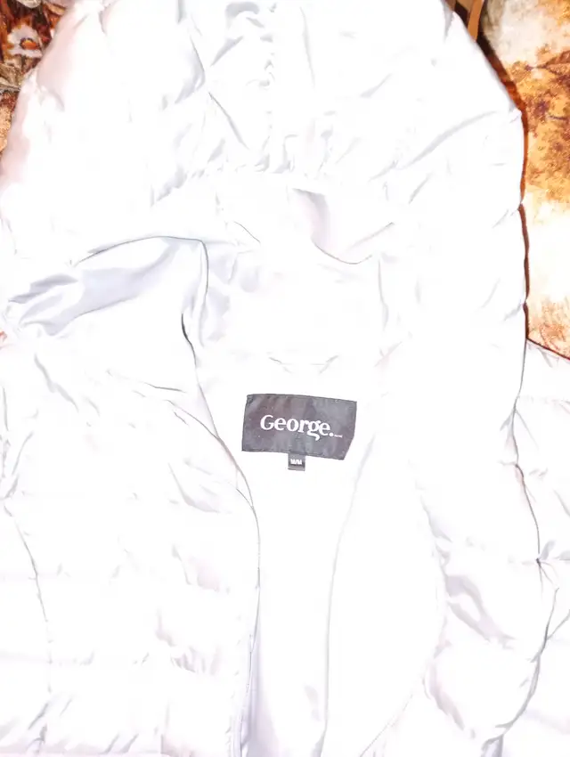 Women's Coats in Women's - Tops & Outerwear in Kitchener / Waterloo - Image 7