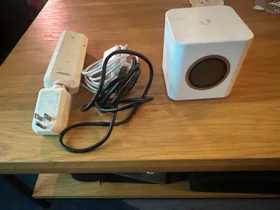 Amplifi HD router, View more