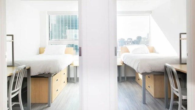 PRIVATE ROOM AT CAMPUS1 MTL. RIGHT ACROSS FROM MCGILL. AVAILABLE — photo 1