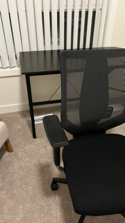 Ergonomic Mesh Office Chair (Black) – Super Comfortable in Chairs & Recliners in Markham / York Region - Image 4