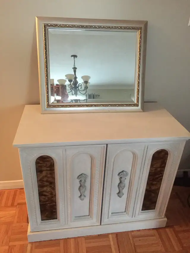 Contents Sale- Everything Has to Go- Lakeshore area in Multi-item in Mississauga / Peel Region - Image 4