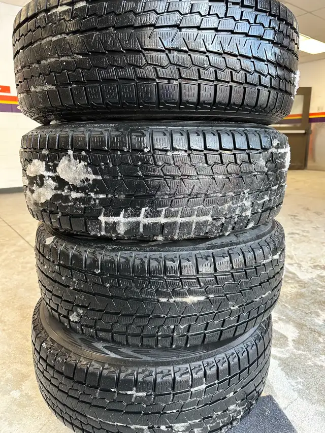 4 winter tires with rims for BMW x3 x4 in Tires & Rims in Markham / York Region - Image 8