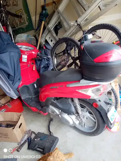 Ran last season, great city scooter need the space excellent on gas also has kick and electric start...