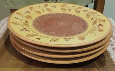 Italian-made Set of 4 Ceramic Dinner Plates, View more
