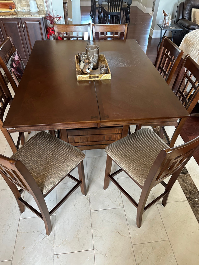 Table Bar Height  in Dining Tables & Sets in Kawartha Lakes - Image 3