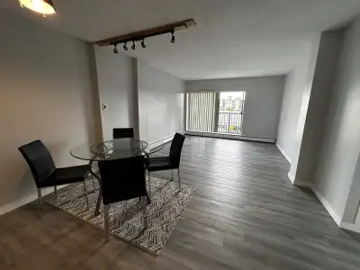 Stratford Towers is located on trendy 515 17th Ave SW in the heart of all the actions. This 1 bedroo...