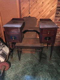 Vintage vanity/ dressings table