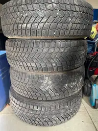 Michelin X-Ice Winter Tires 235/65/R18