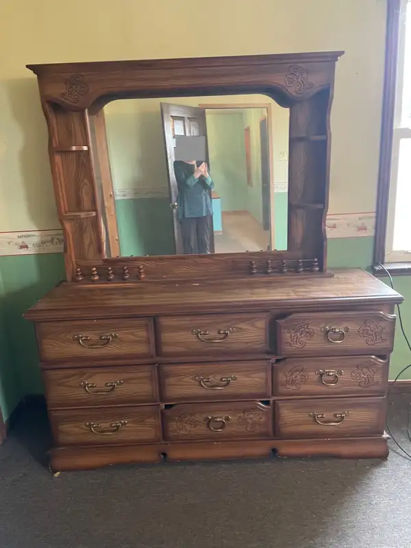 Dresser with Mirror solid wood with carved details in Dressers & Wardrobes in Peterborough - Image 3