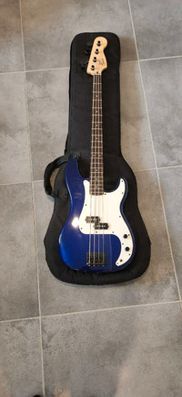 Squier P Bass Affinity 
